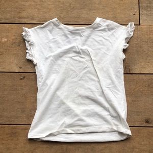 Comfy white top with ruffle sleeves